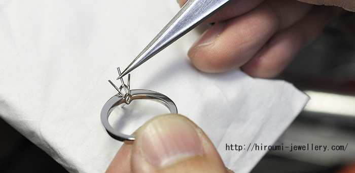 ソリテールリング爪の角度（マーキスダイヤ）HIROUMI