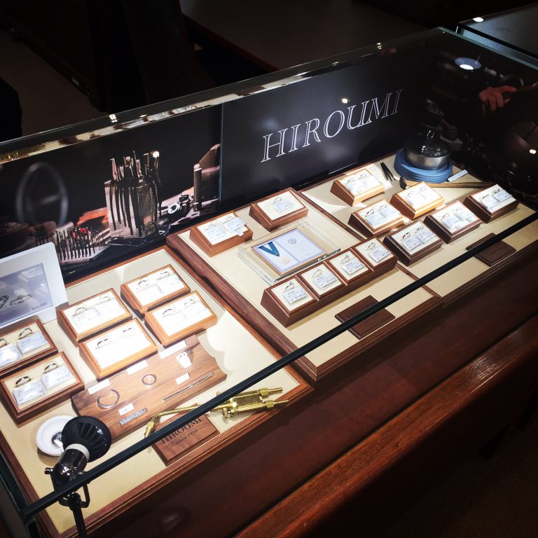 松坂屋名古屋店　『HIROUMI』のショーケースがリニューアルです♪